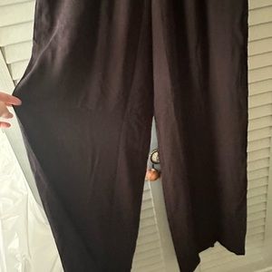For Days, easy pant. Size Medium. Brand new, with tag.